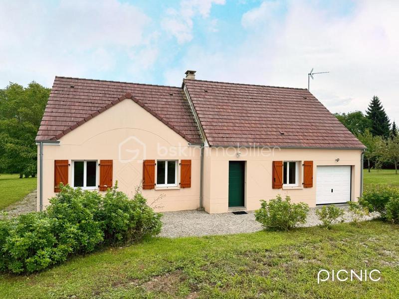 Maison traditionnelle - 95 m² - 5 pièces