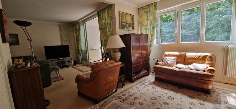 Appartement - 120 m² - 6 pièces