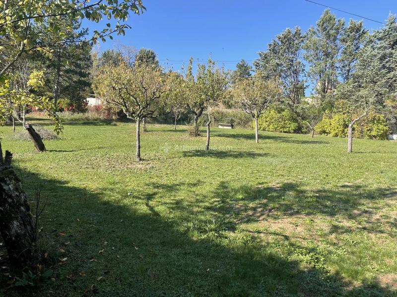 Maison - 98 m² - 10 pièces