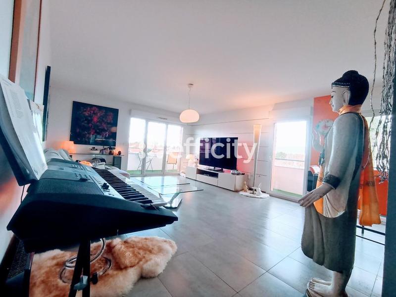 Appartement - 86 m² - 4 pièces