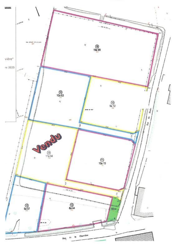 Terrain constructible - 1 200 m²