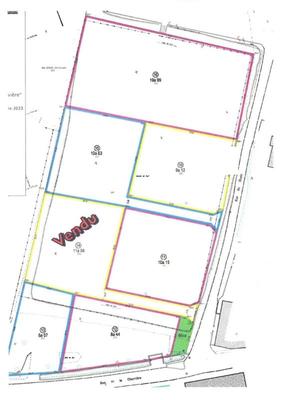 Terrain constructible - 1 200 m²