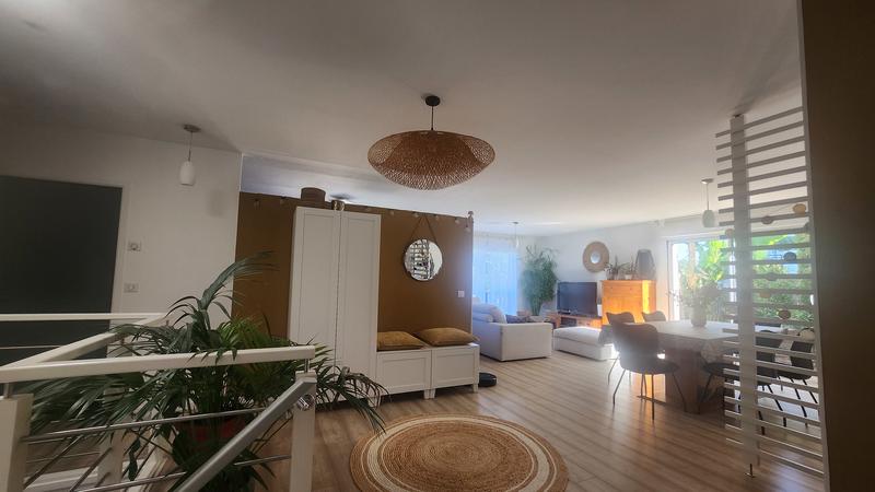 Maison - 140 m² - 7 pièces