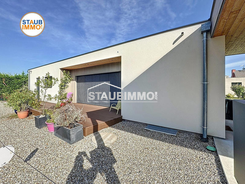 Maison - 195 m² - 7 pièces