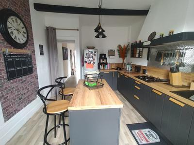 Maison - 167 m² - 7 pièces