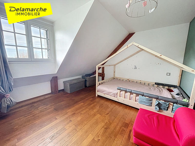 Maison - 130 m² - 8 pièces