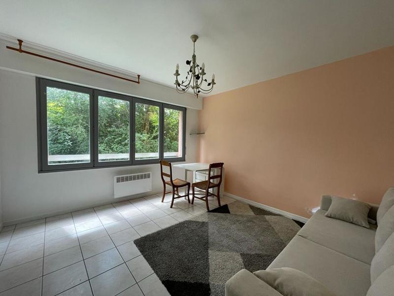 Studio - 26 m² - 1 pièce