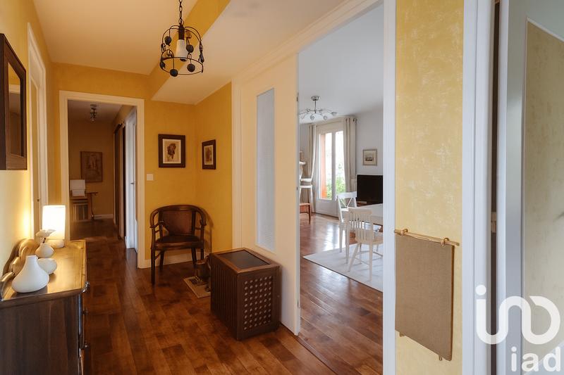 Appartement - 95 m² - 5 pièces