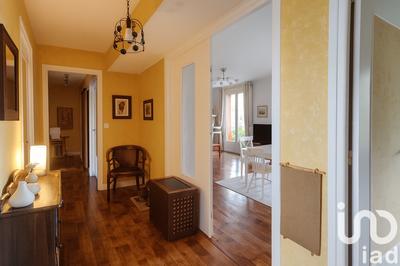 Appartement - 95 m² - 5 pièces