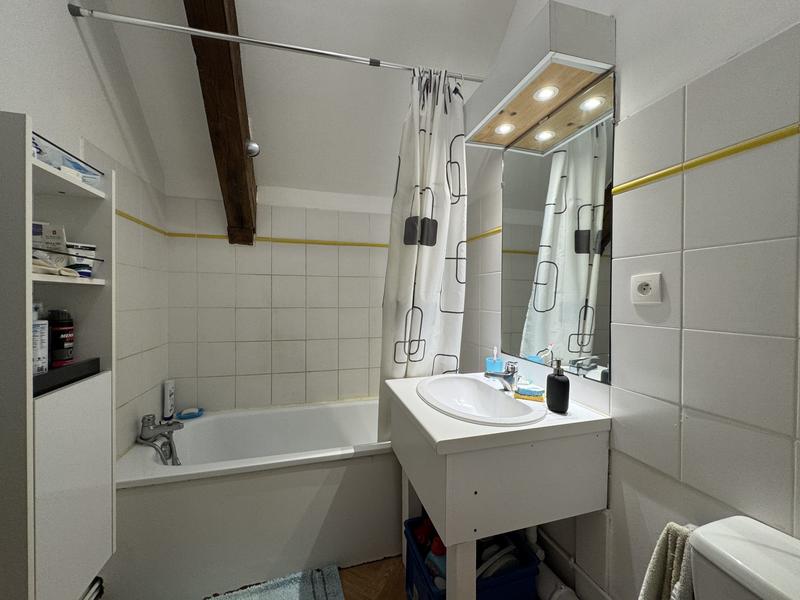 Appartement - 70 m² - 2 pièces