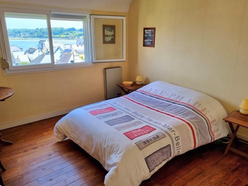 Maison traditionnelle - 80 m² - 5 pièces