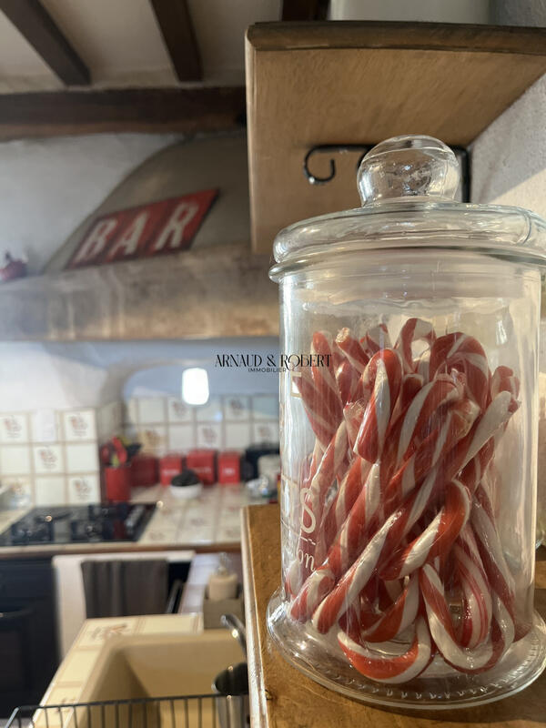 Maison - 139 m² - 7 pièces