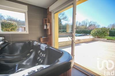 Maison - 190 m² - 7 pièces