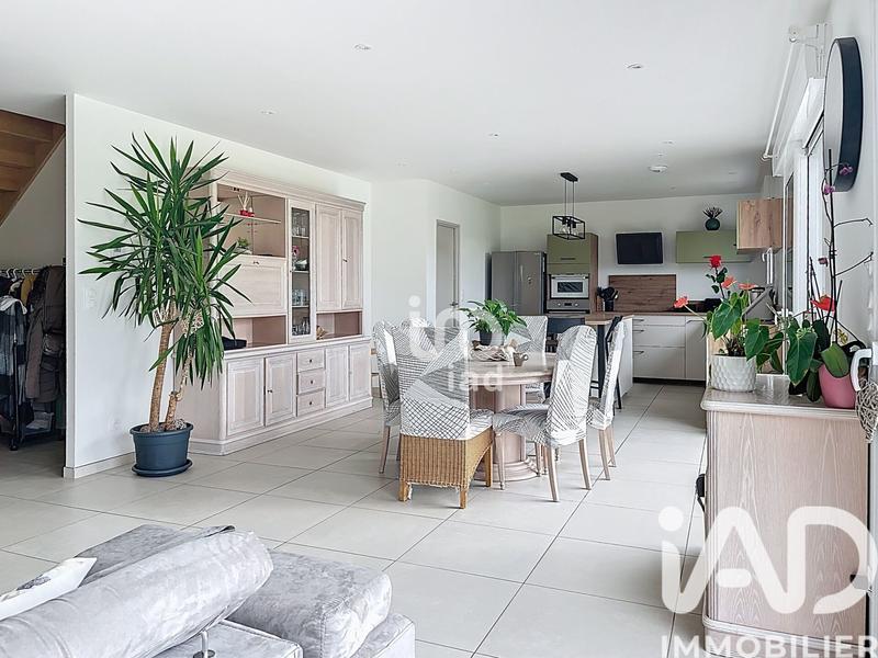 Maison - 136 m² - 5 pièces