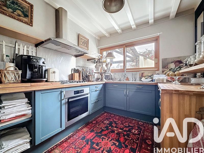 Maison - 143 m² - 6 pièces