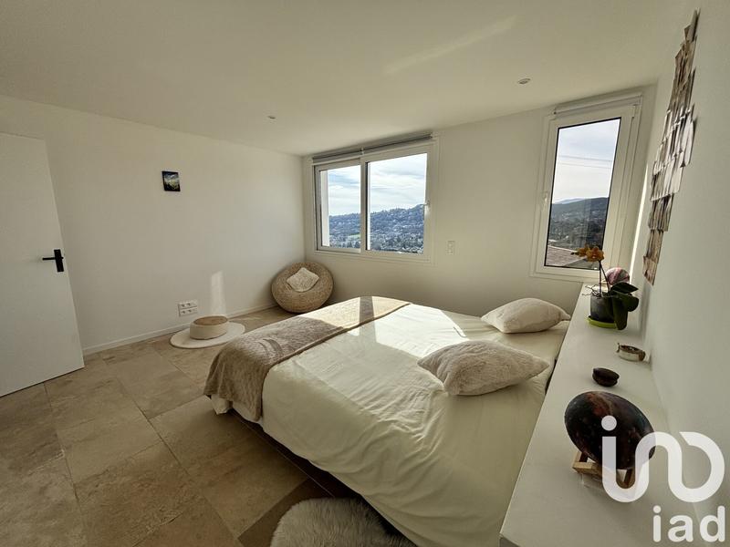 Maison de maîtres - 235 m² - 8 pièces