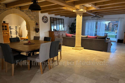 Maison - 183 m² - 7 pièces