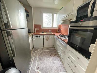 Appartement - 60 m² - 4 pièces