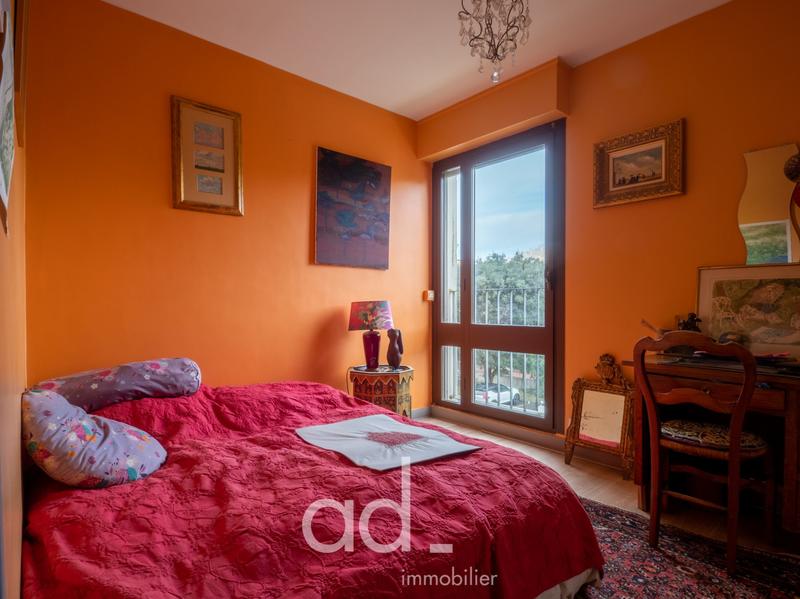 Appartement - 88 m² - 5 pièces