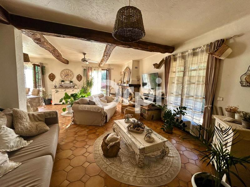 Maison - 168 m² - 5 pièces