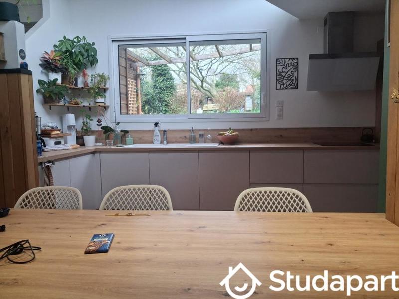 Chambre - 12 m² - 1 pièce