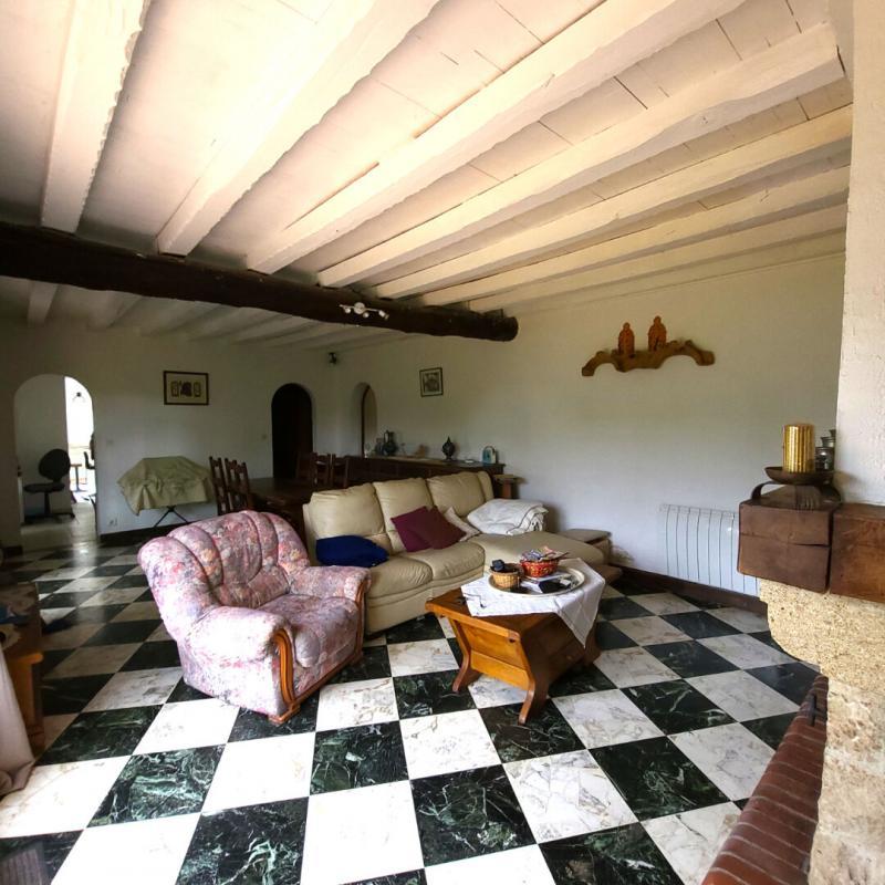 Maison - 121 m² - 5 pièces