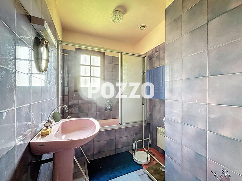 Maison - 93 m² - 5 pièces