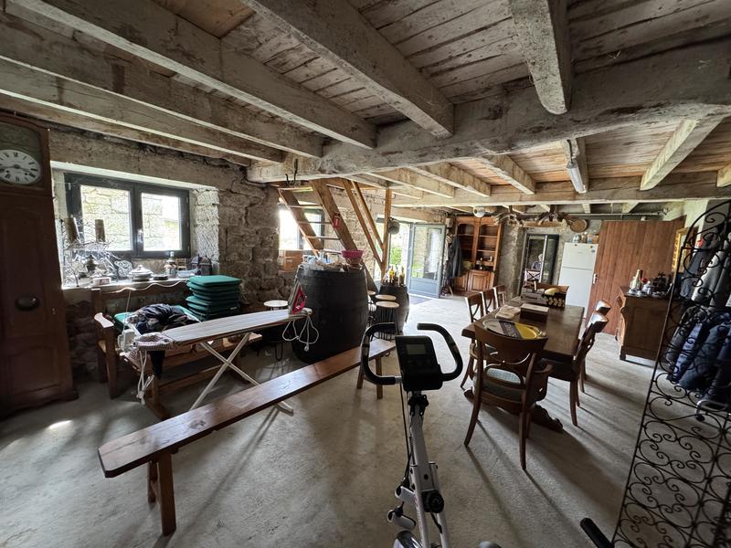 Corps de ferme - 145 m² - 5 pièces