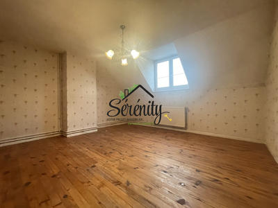 Maison - 83 m² - 5 pièces