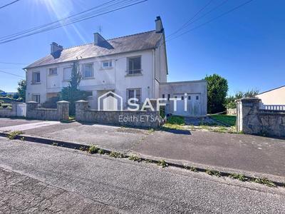 Maison - 75 m² - 5 pièces