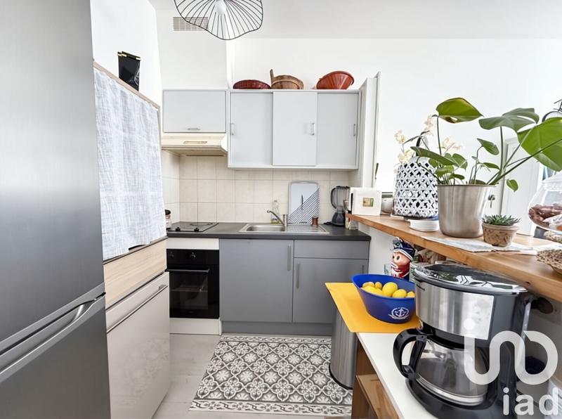 Maison - 214 m² - 11 pièces