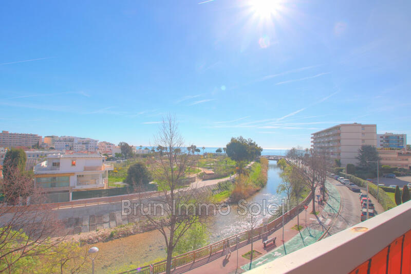 Appartement - 89 m² - 4 pièces