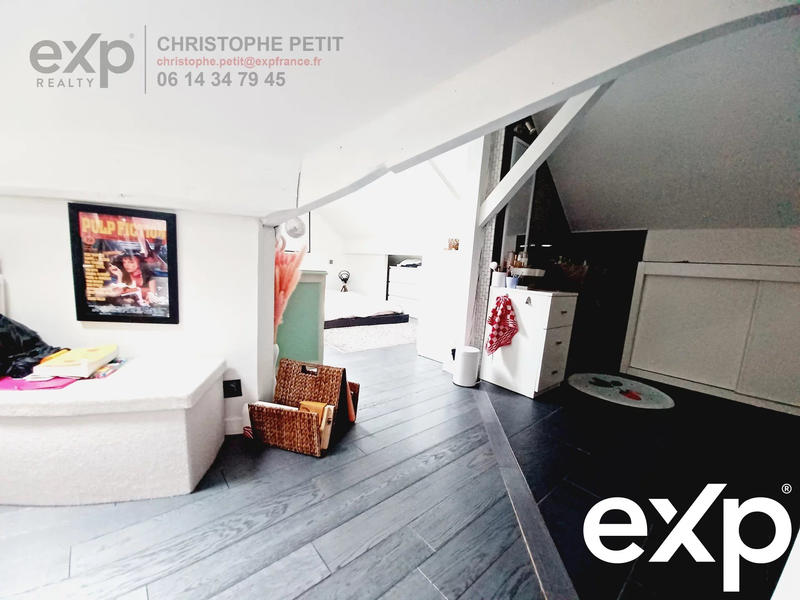 Maison - 150 m² - 7 pièces