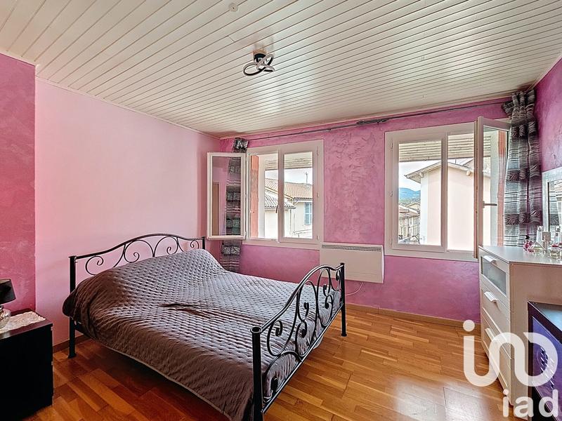 Appartement - 97 m² - 4 pièces