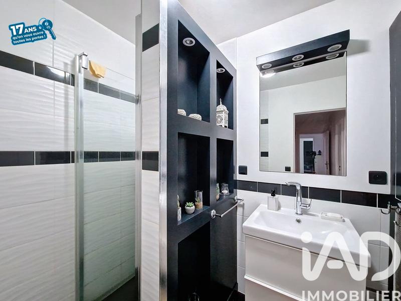 Appartement - 70 m² - 3 pièces