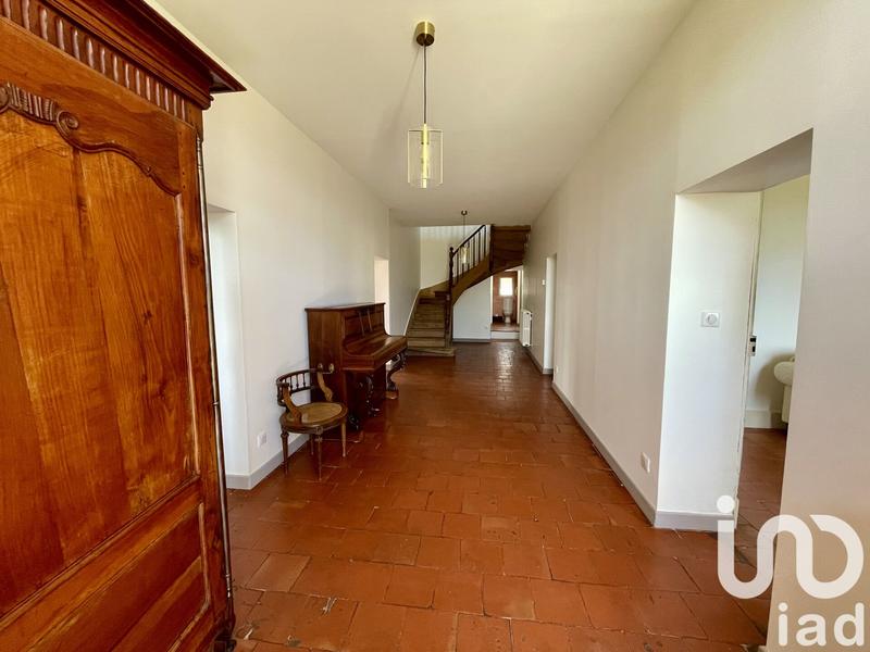 Maison - 235 m² - 6 pièces