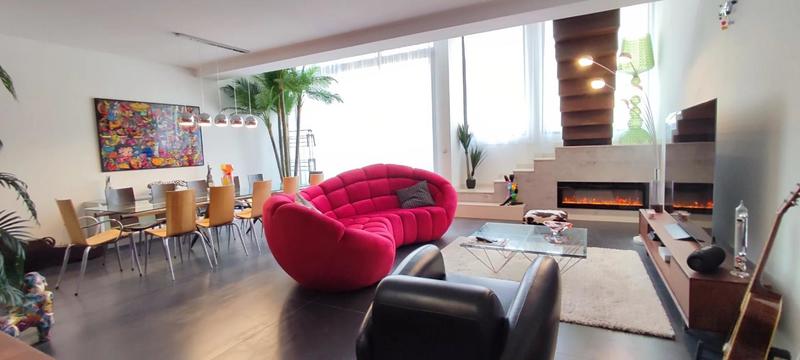 Maison de ville - 206 m² - 6 pièces