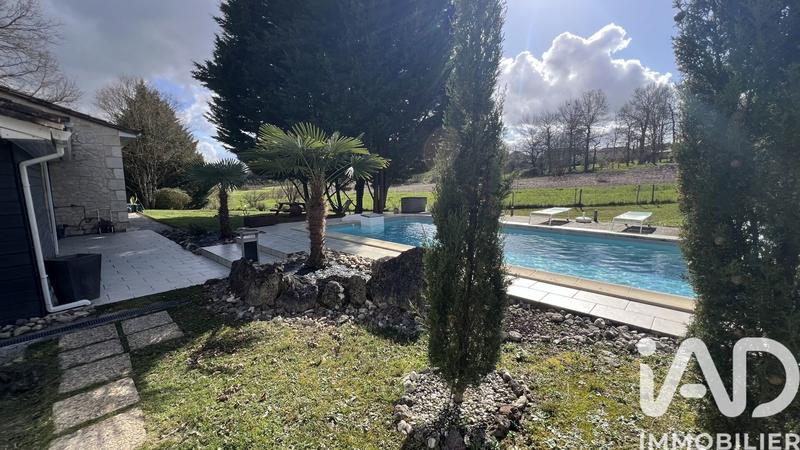 Maison - 145 m² - 6 pièces