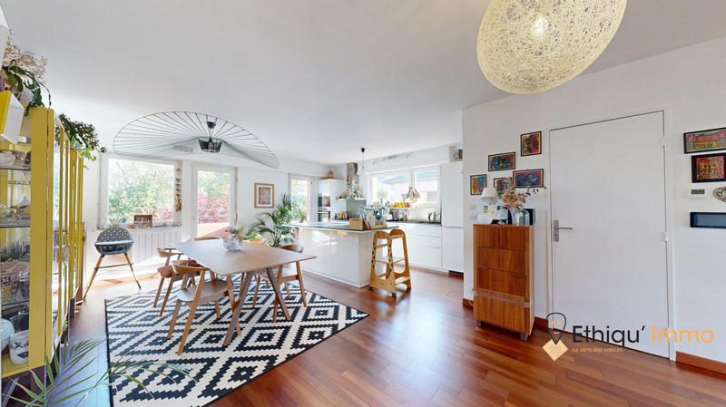 Maison - 127 m² - 4 pièces