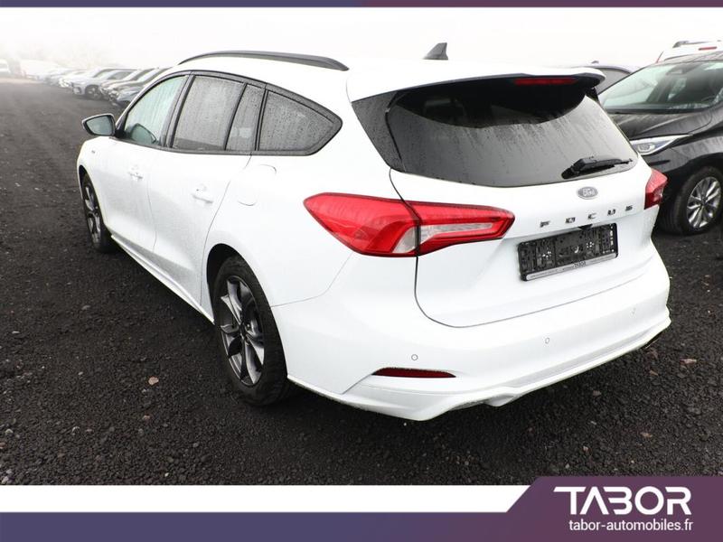 Ford Focus Kombi 1.5 EcoBoost 182 A8 St-LineX
