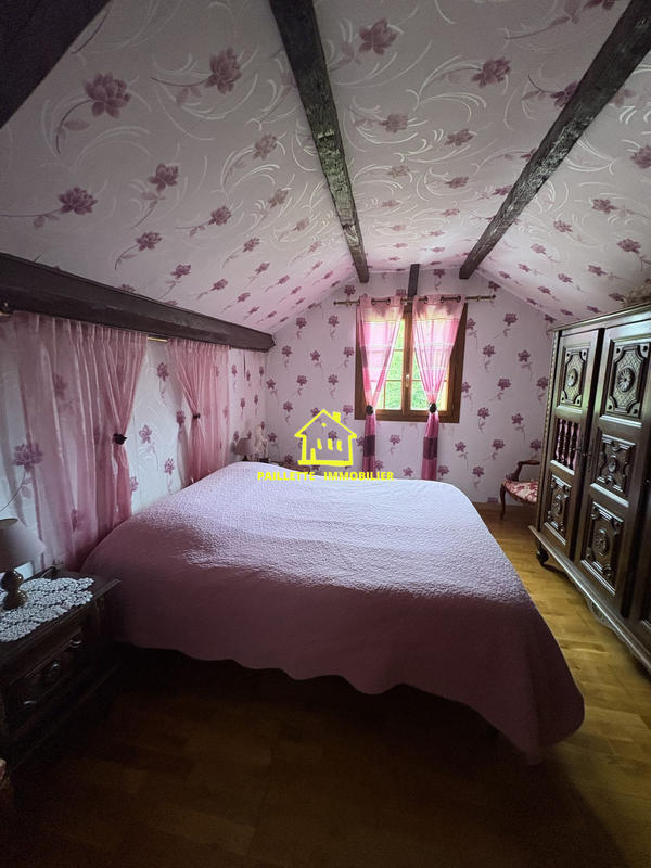 Maison ancienne - 90 m² - 4 pièces