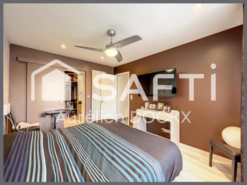 Maison - 177 m² - 7 pièces