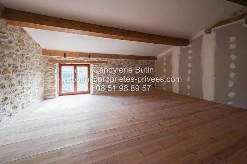 Propriété - 300 m² - 15 pièces