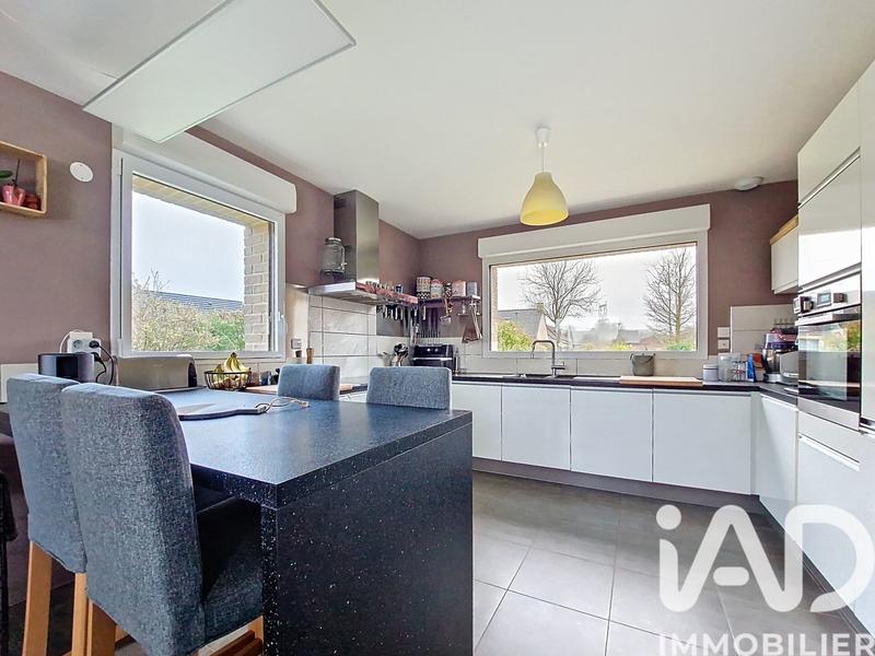 Maison - 140 m² - 5 pièces