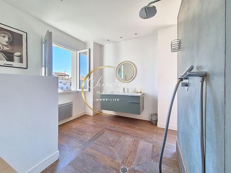 Maison - 170 m² - 4 pièces