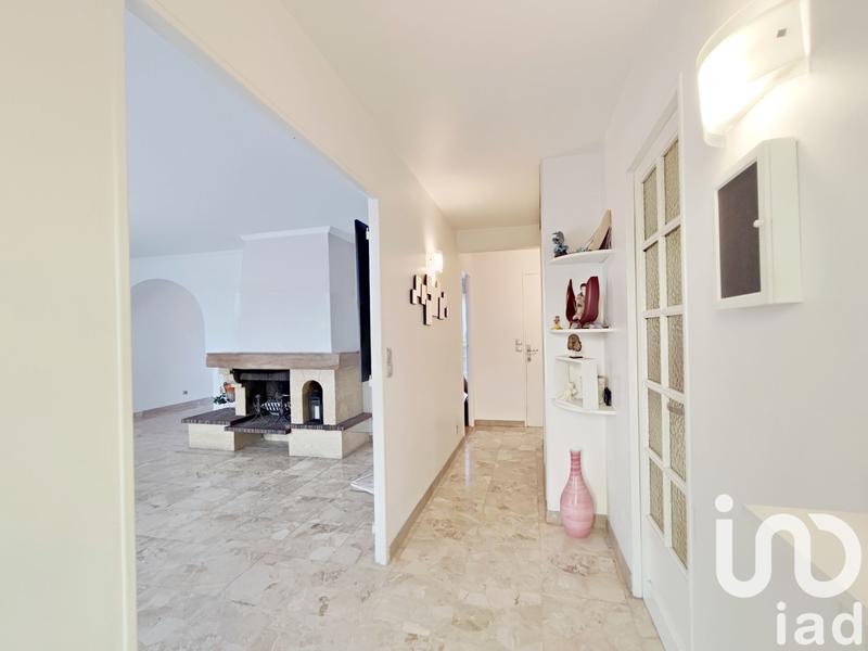 Maison - 165 m² - 8 pièces