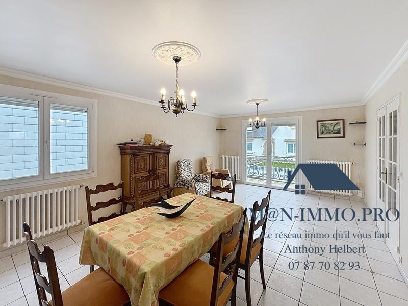 Maison traditionnelle - 128 m² - 7 pièces