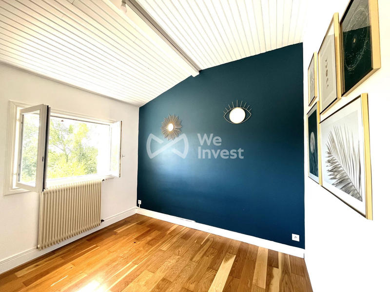 Villa - 192 m² - 8 pièces