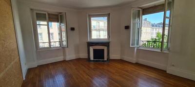 Local commercial - 136 m²