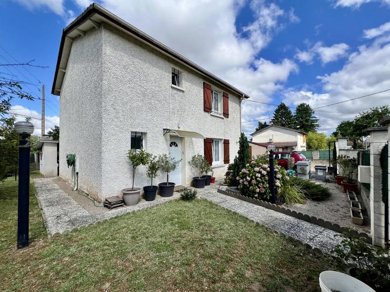Maison - 105 m² - 5 pièces